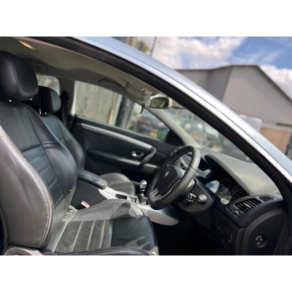 Renault Laguna - 2.0T 16V GT Euro 4 2dr