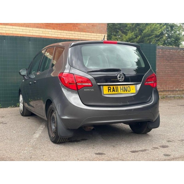 Vauxhall Meriva - 5dr