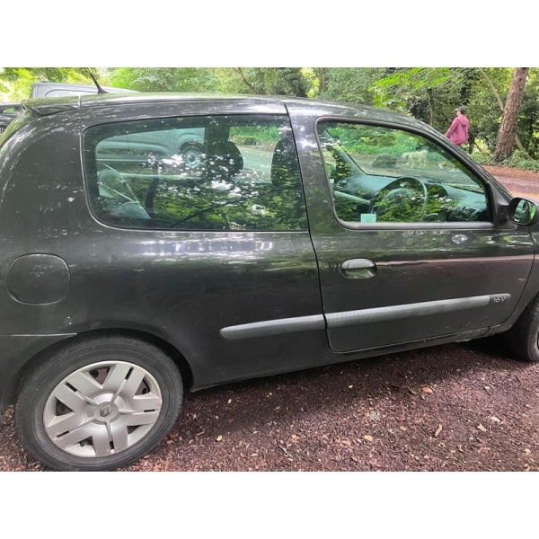 Renault Clio - 1.2 16v Extreme 3 3dr