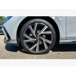 Volkswagen Golf - 1.5 eTSI MHEV R-Line DSG Euro 6 (s/s) 5dr