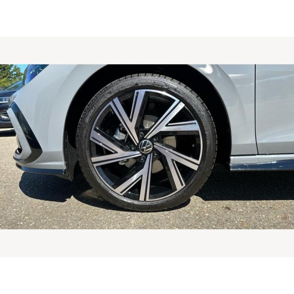 Volkswagen Golf - 1.5 eTSI MHEV R-Line DSG Euro 6 (s/s) 5dr