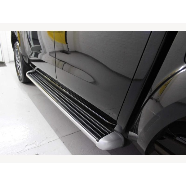 Nissan Navara - 2.3 dCi Tekna 4WD Euro 5 4dr