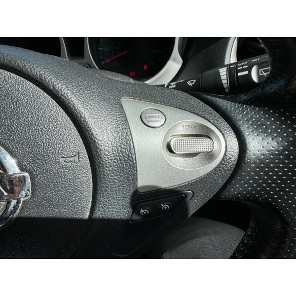 Nissan Juke - 1.6 Acenta Euro 5 (s/s) 5dr