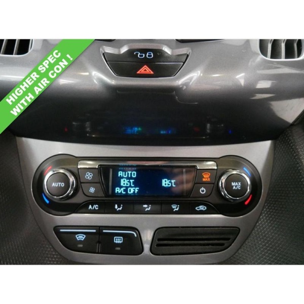 Ford Tourneo Connect - 1.6 TDCI 115 BHP TITANIUM EDITION 5 SEATER ( PAN ROOF ) 5dr