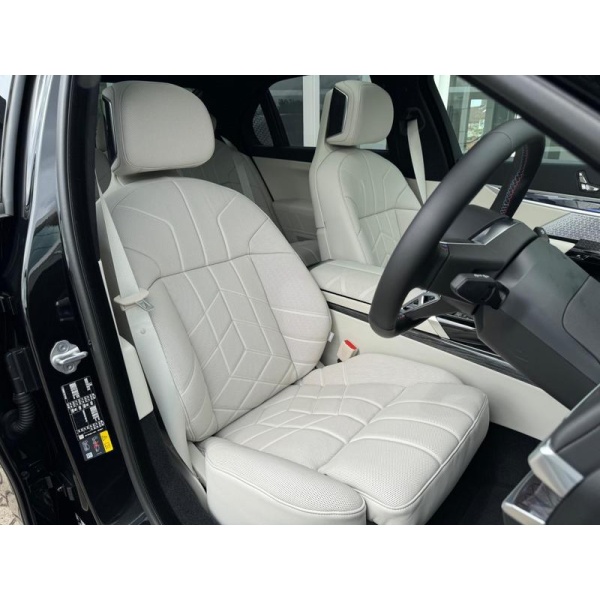 BMW i7 - M70e 105.7kWh Saloon 4dr Electric Auto xDrive (659 ps)
