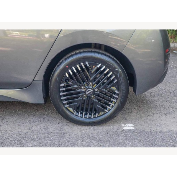 Nissan Leaf - 39kWh N-Connecta Auto 5dr