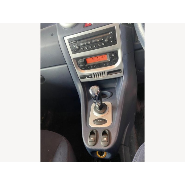 Peugeot 1007 - 1.6 16v Sport 3dr