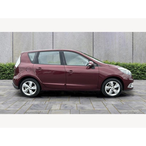 Renault Scenic - 1.5 dCi Dynamique TomTom Euro 5 (s/s) 5dr