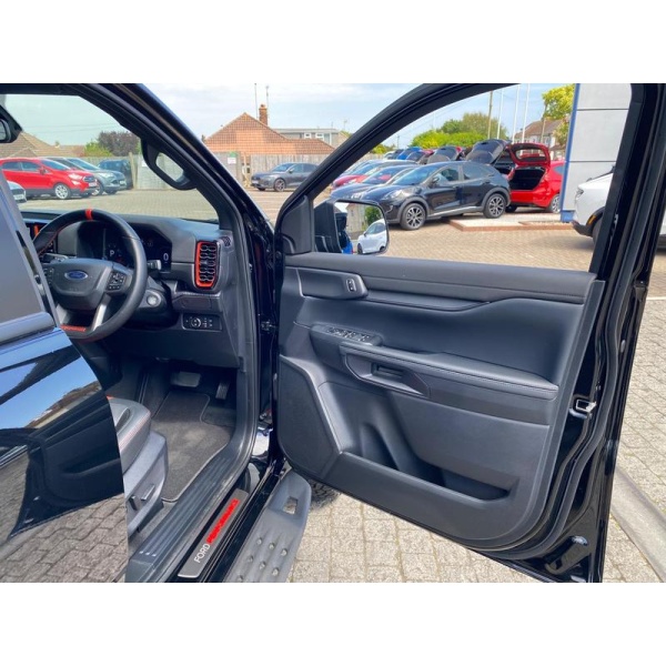 Ford Ranger - 3.0T V6 EcoBoost Raptor Auto 4WD Euro 6 (s/s) 4dr
