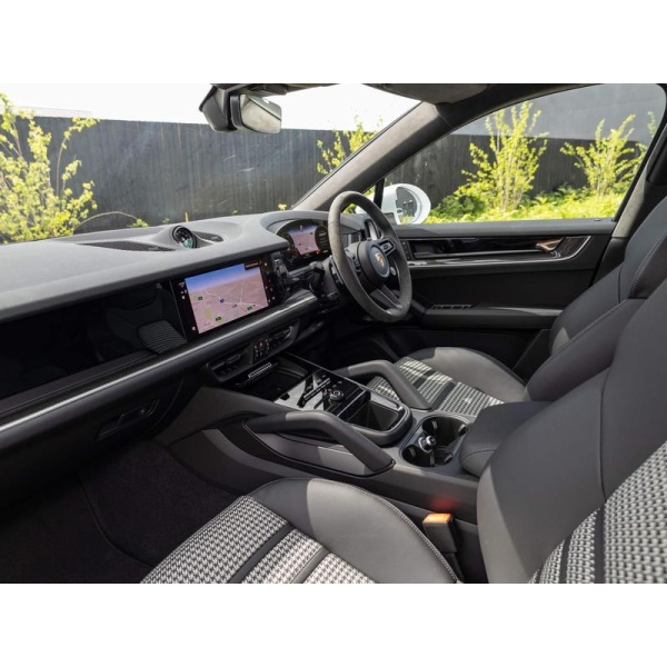 Porsche Cayenne - 4.0T V8 S TiptronicS 4WD Euro 6 (s/s) 5dr