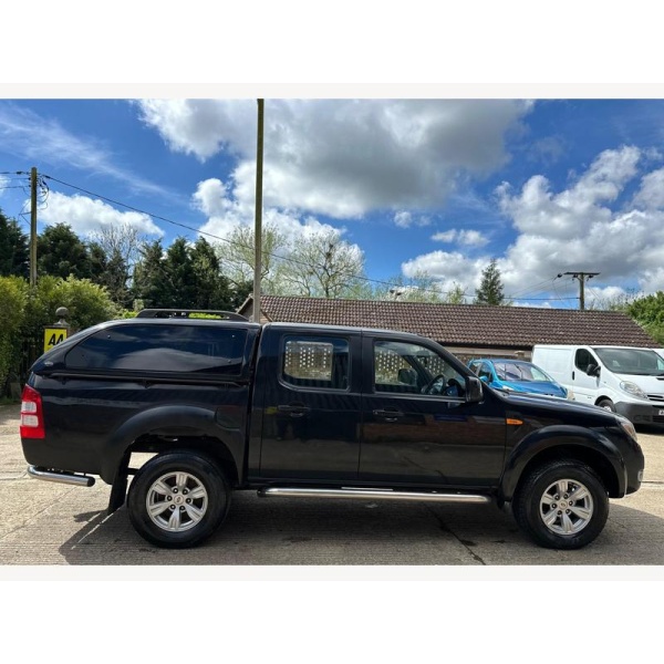 Ford Ranger - 2.5 TDCi Thunder 4x4 4dr