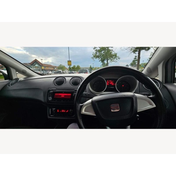 SEAT Ibiza - 1.4 SE Copa ST 5dr Petrol Manual Euro 5 (85 ps)