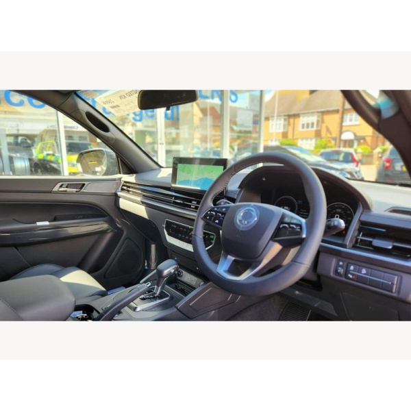 KGM Musso - 2.2D Saracen Plus Auto 4WD LWB Euro 6 4dr