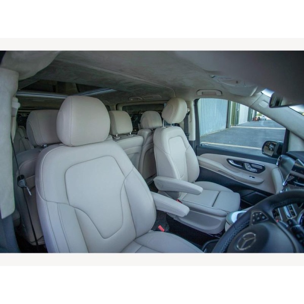 Mercedes-Benz V Class - 2.0 V300d AMG Line G-Tronic+ Euro 6 (s/s) 5dr 8 Seat XLWB