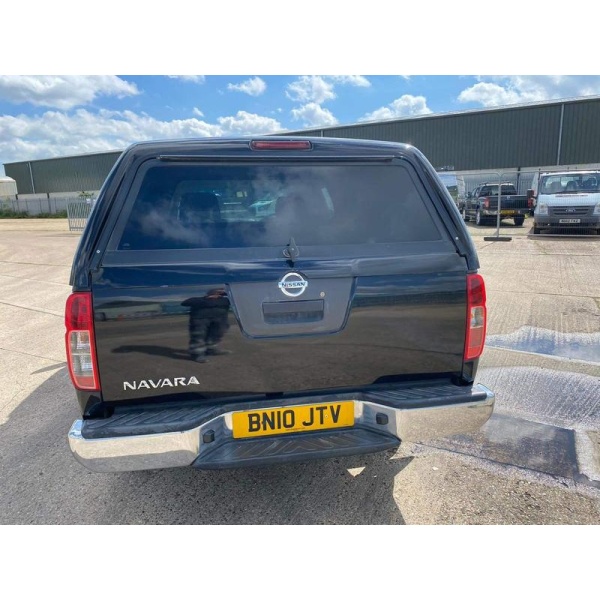 Nissan Navara - 2.5 dCi Acenta 4dr