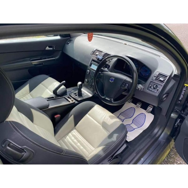 Volvo C30 - 1.6D R-Design Sport Coupe 2dr Diesel Manual (129 g/km, 108 bhp)