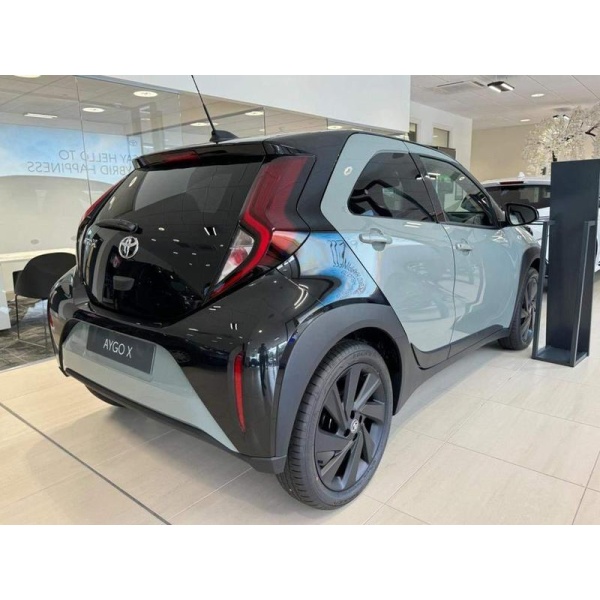 Toyota Aygo X - 1.0 VVT-i Pure x-shift Euro 6 (s/s) 5dr
