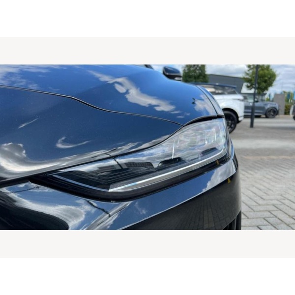 Jaguar XE - 2.0 P250i R-Dynamic HSE Black Auto Euro 6 (s/s) 4dr