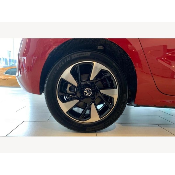 Vauxhall Corsa-e - 50kWh Design Hatchback 5dr Electric Auto (136 ps)
