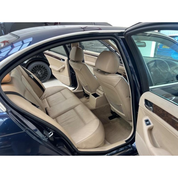 BMW 3 Series - 2.2 320i SE 4dr