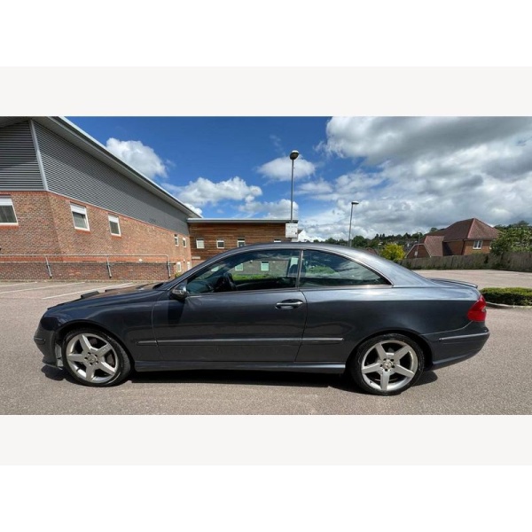 Mercedes-Benz CLK - 3.0 CLK320 CDI Sport 7G-Tronic 2dr