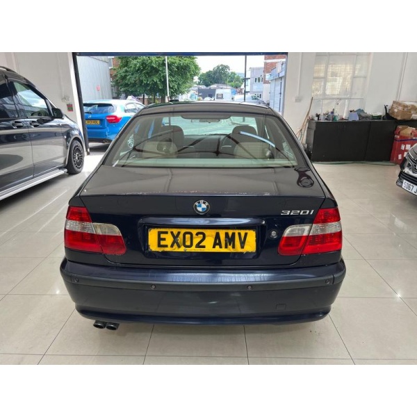 BMW 3 Series - 2.2 320i SE 4dr