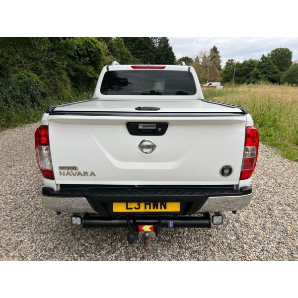 Nissan NP300 NAVARA - 2.3 DCI ACENTA 4X4 SHR DCB 160 BHP TOWBAR,ALLOYS,NO VAT,VALUE