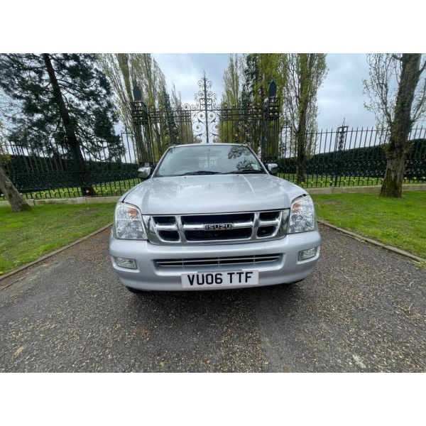 Isuzu Rodeo - 2.5 TD Denver Max Pickup 4dr Diesel Manual 4WD (214 g/km, 99 bhp)