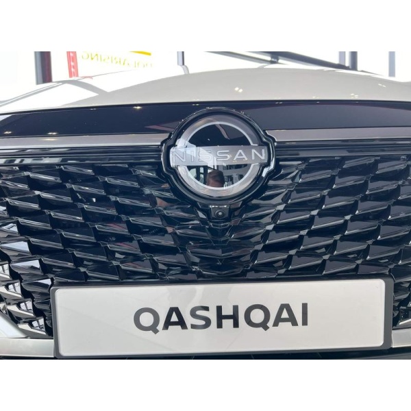 Nissan Qashqai - 1.3 DIG-T MHEV N-Connecta Euro 6 (s/s) 5dr