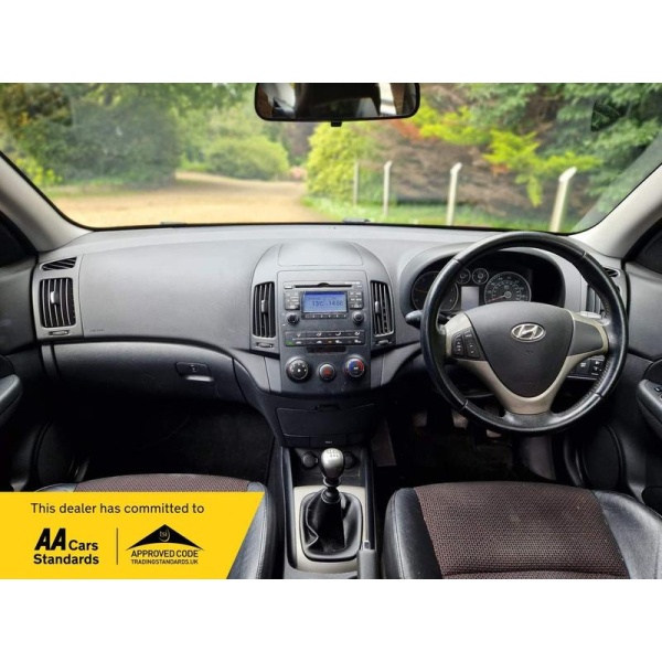 Hyundai i30 - 1.6 CRDi Style Euro 4 5dr