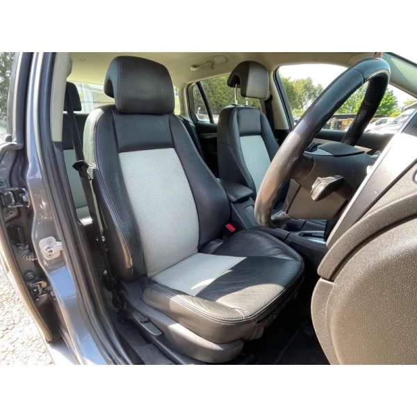 Saab 9-3 - 1.9 TiD Vector Sport Sportwagon Auto Euro 4 5dr