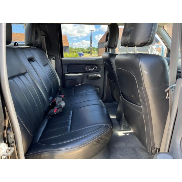 Mitsubishi L200 - 2.5 TD Warrior Pickup 4dr Diesel Manual (113 bhp)