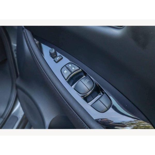 Nissan Leaf - 39kWh N-Connecta Auto 5dr