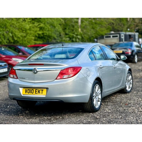 Vauxhall Insignia - 1.8i 16v Exclusiv Euro 5 4dr