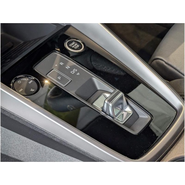 Audi A3 Saloon - AUDI A3 Saloon Black Edition 35 TFSI 150 PS S tronic 4dr