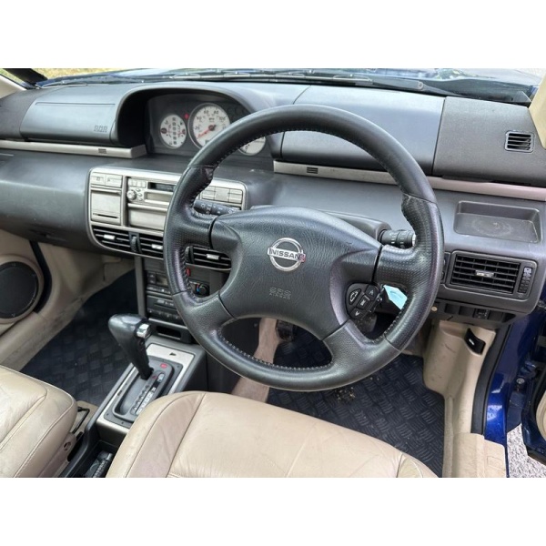 Nissan X-trail - 2.5 SVE 5dr