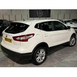 Nissan Qashqai - 1.2 DIG-T Acenta 2WD Euro 5 (s/s) 5dr
