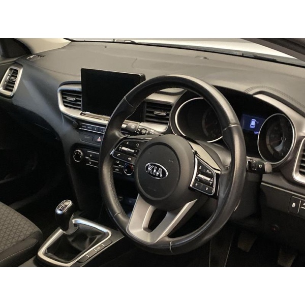 KIA Ceed - 1.0 T-GDI 120 Bhp 2 NAV SPORTSWAGON (VQ) 5dr