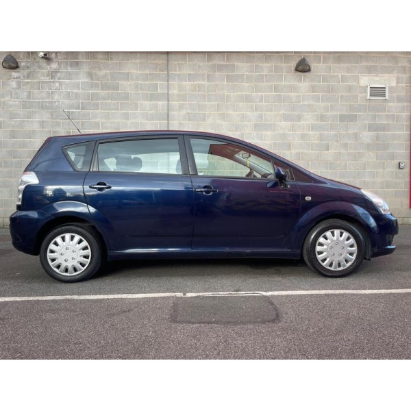 Toyota Corolla Verso - 1.6 VVT-i T2 5dr