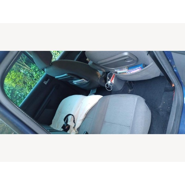 Ford Focus C-max - 1.6 16v Zetec MPV 5dr Petrol Manual (166 g/km, 99 bhp)