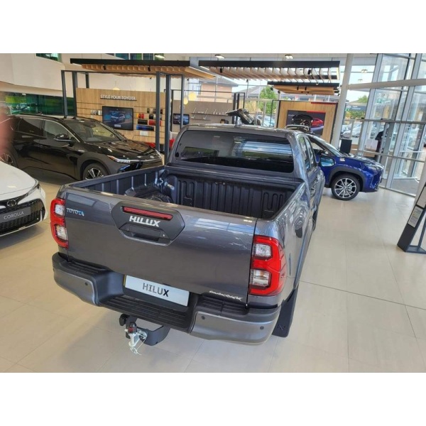 Toyota Hilux - 2.4 D-4D Icon Double Cab Pickup 4WD Euro 6 (s/s) 4dr