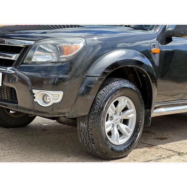 Ford Ranger - 2.5 TDCi Thunder 4x4 4dr