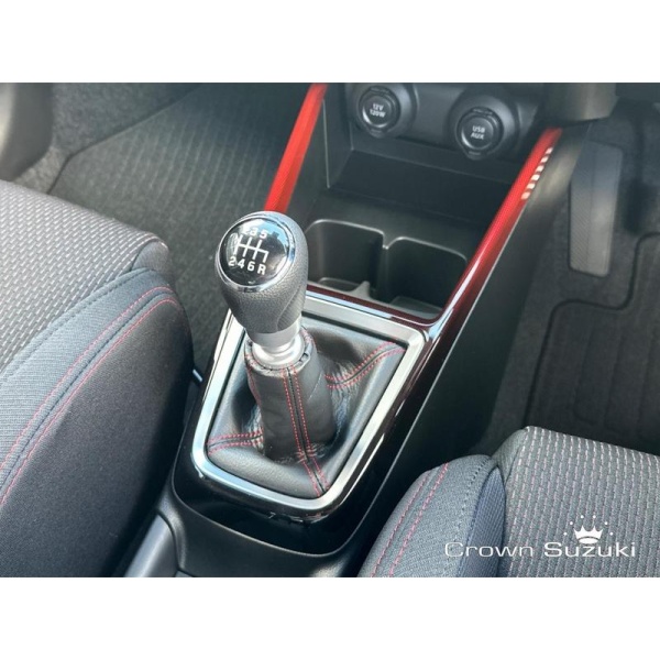 Suzuki Swift - 1.4 Boosterjet MHEV Sport Euro 6 (s/s) 5dr