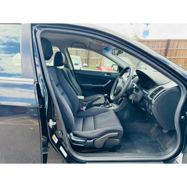 Honda Accord - 2.2 i-CDTi SE 4dr (hands free)