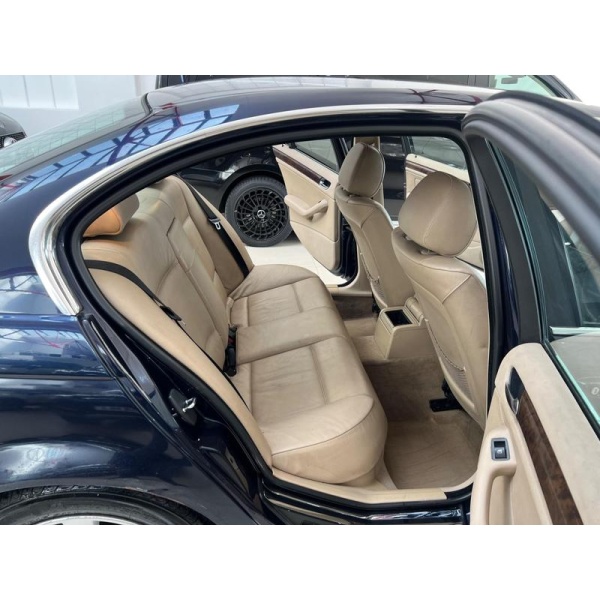 BMW 3 Series - 2.2 320i SE 4dr