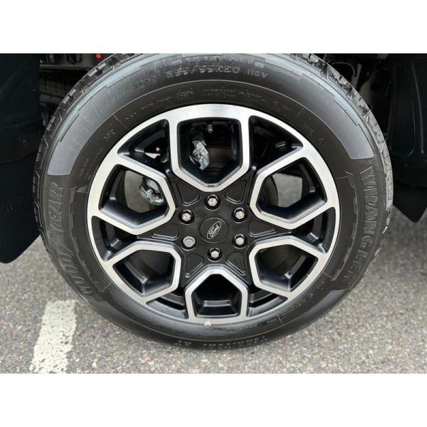 Ford Ranger - 2.0L 205PS 10SPD AUTO LIMITED POWER PACK 3 TOWBAR POWER ROLLER SHUTTER 20" ALLOYS
