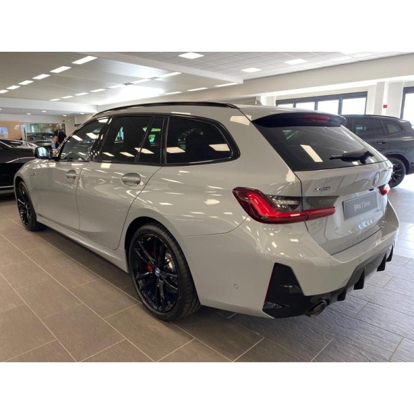 BMW 3 Series - 2.0 330e 12kWh M Sport Touring Auto xDrive Euro 6 (s/s) 5dr