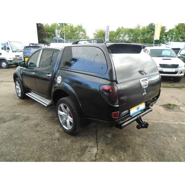 Mitsubishi L200 - 2.5 DI-D Elegance 4WD 4dr