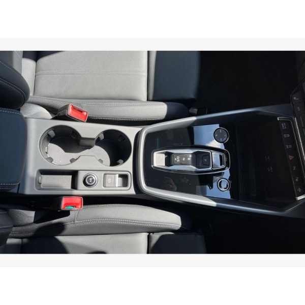 Audi A3 - 1.5 TFSI 30 S line S Tronic Euro 6 (s/s) 4dr