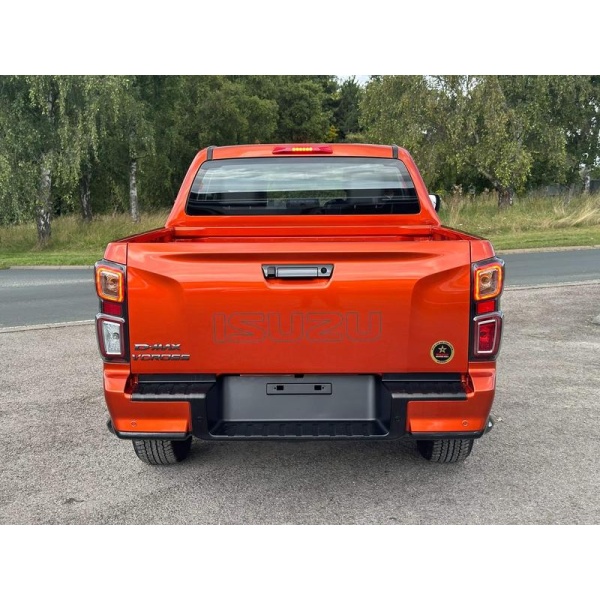 Isuzu D-max - 1.9 TD V-Cross Auto 4WD Euro 6 (s/s) 4dr